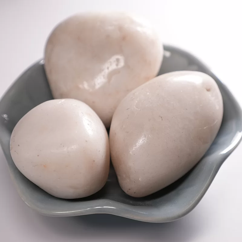 Natürliche bunte/weiße/schwarze/gelbe Kopfsteinpflastersteine ​​für die Parklandschaftsgestaltung